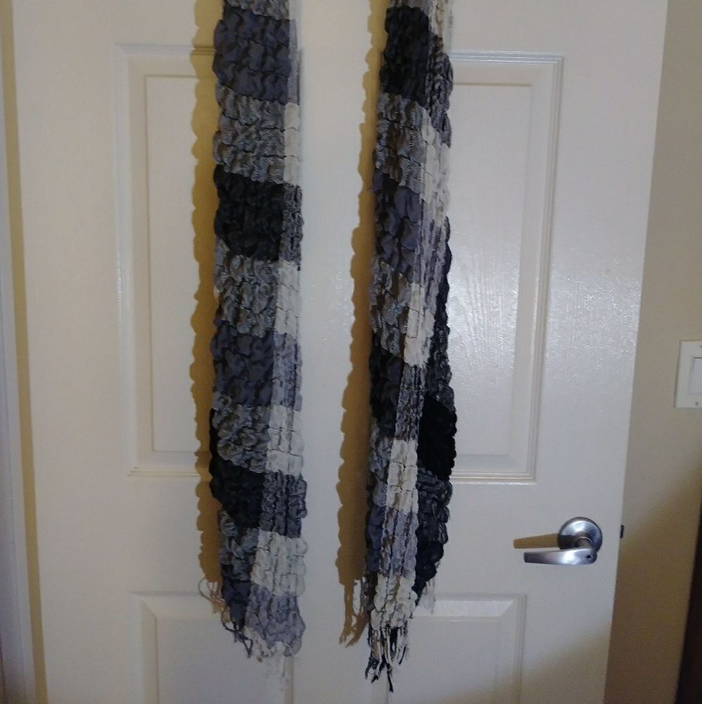 Scarf - Picture 3 of 3